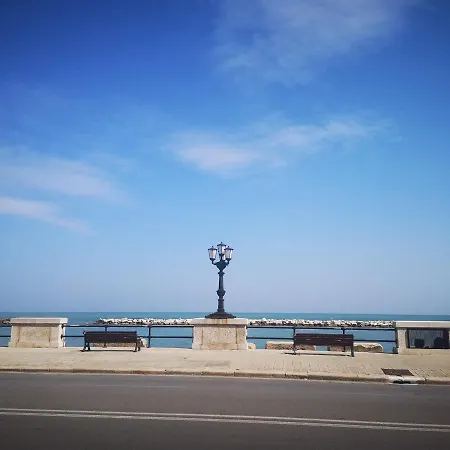 Guesthost - Madame Fully Equipped בארי